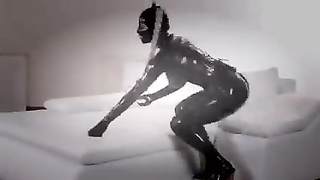 Kinkygate latex total