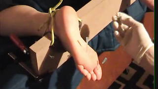 The PAIN files	am feet