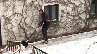 Alterpic	2016-Shovel Snow